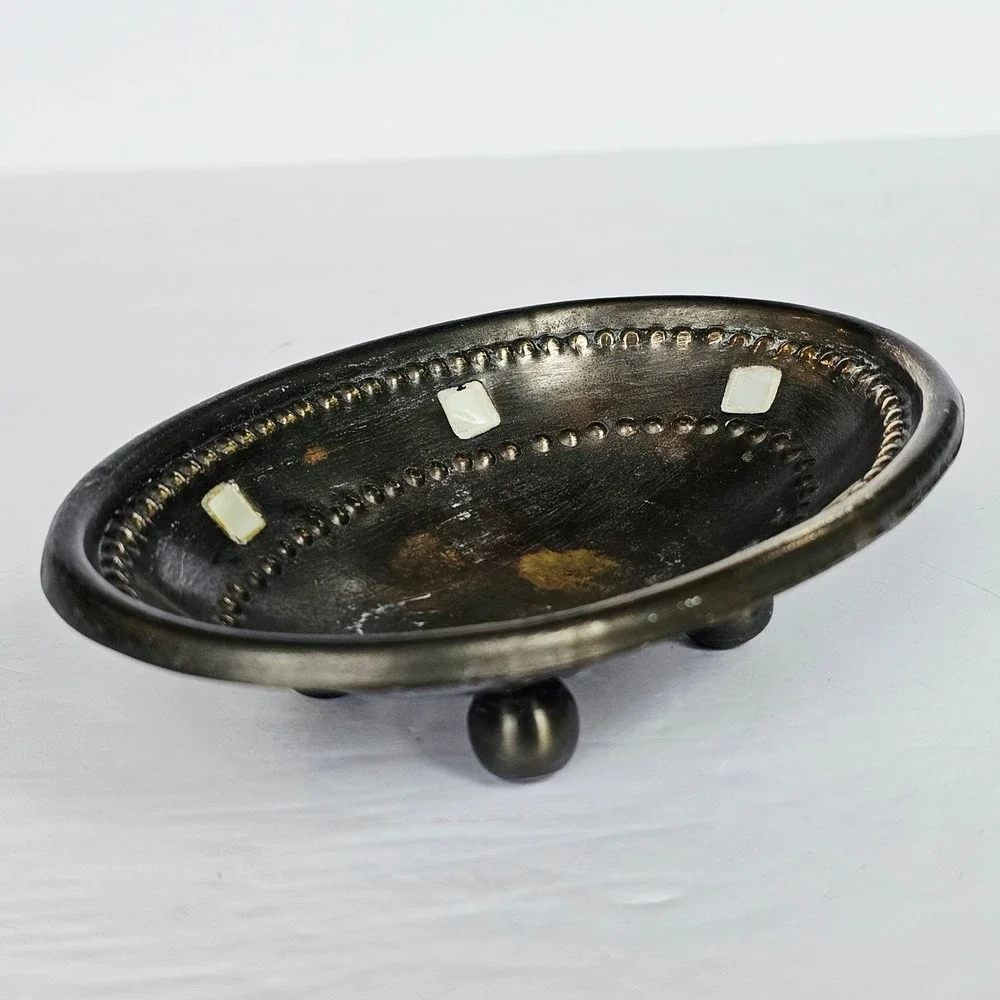 N/A vintage footed